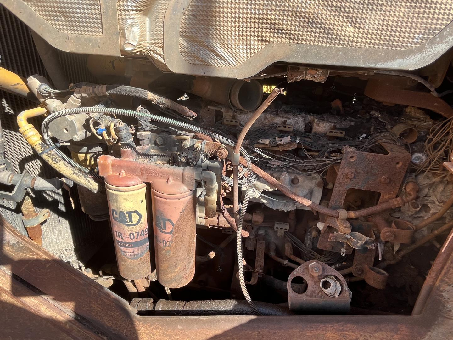 ./imagenes/INVOICE/2019/17392/TOPADOR FRONTAL CATERPILLAR D6T (20).JPG